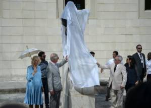 Britain's Prince Charles unveils Shakespeare statue in Havana.jpg