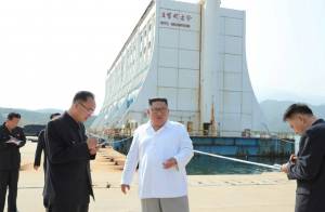 North Korea's Kim orders demolitions at South-built resort.jpg