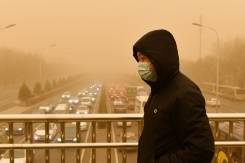 Biggest sandstorm in decade turns Beijing skies yellow.jpg
