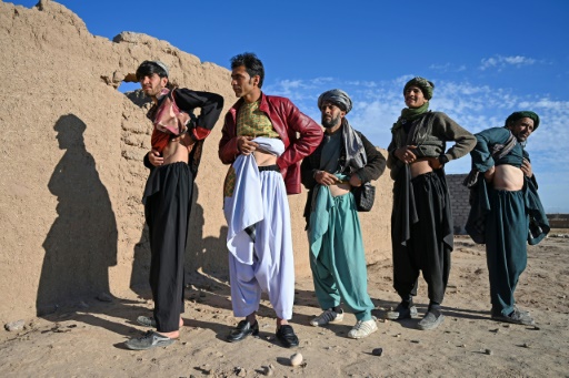 Desperate Afghans resort to selling their kidneys to feed families