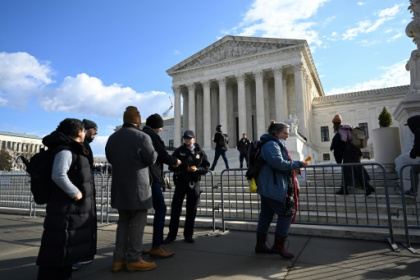 US Supreme Court treads carefully on landmark tech law.jpg