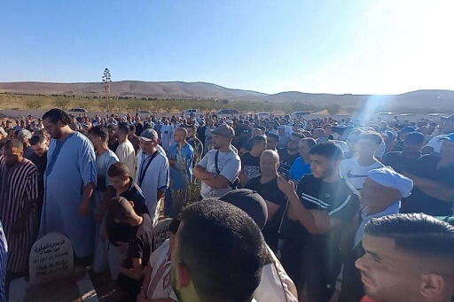 Algiers: jet skiers 'refusal to comply' led to shooting