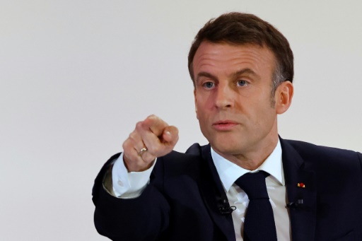 Macron seeks to revive presidency with vow for 'stronger' France
