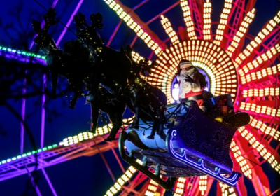 US-Canada military center 'tracks' Santa for 68th year.jpg