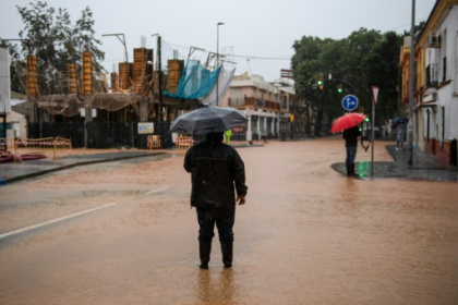 Spain flood epicentre braces for fresh deluge.jpg