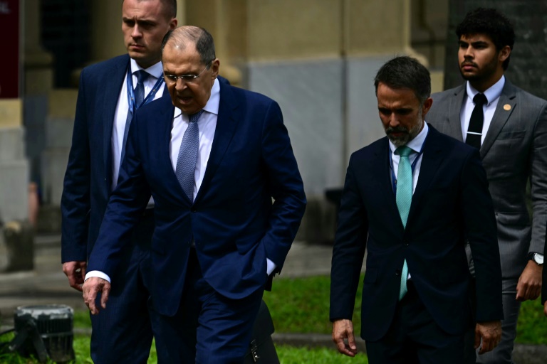 Calls for 'diplomacy,' 'cooperation' at BRICS summit