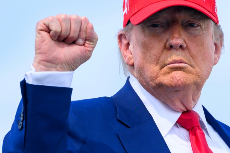 NATO summit seeks to keep Trump happy -- and alliance united