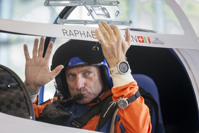 Pioneer spirit drives Swiss solar-powered plane altitude attempt