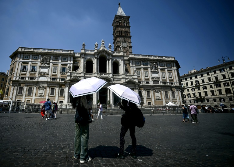 Estimated 16,500 climate change deaths during Europe summer: study