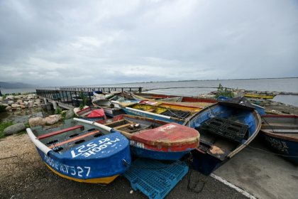 Fishermen boats are tied together in preparation for the arrival of Hurricane Melissa near Rae Town, a fishing village in East Kingston, Jamaica - Ricardo Makyn (AFP)