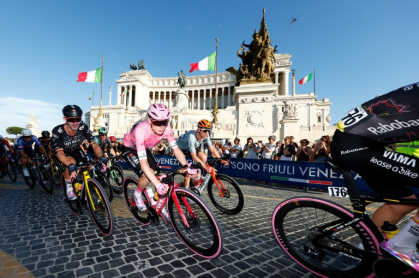 Jonas Vingegaard completed his Giro d'Italia victory on Sunday - Luca Bettini (AFP)