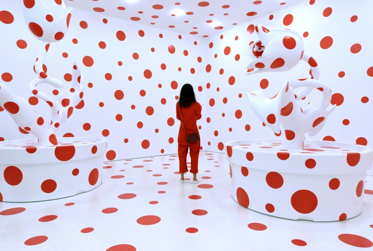 Yayoi Kusama: Japan's kaleidoscopic, troubled 'polka dot queen'