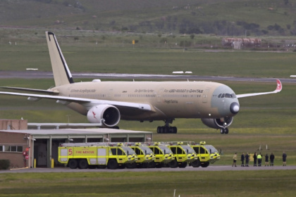The Airbus A350-1000ULR flew direct from Melbourne, Australia to Tolouse, France in a 24-hour test flight - William WEST (AFP)